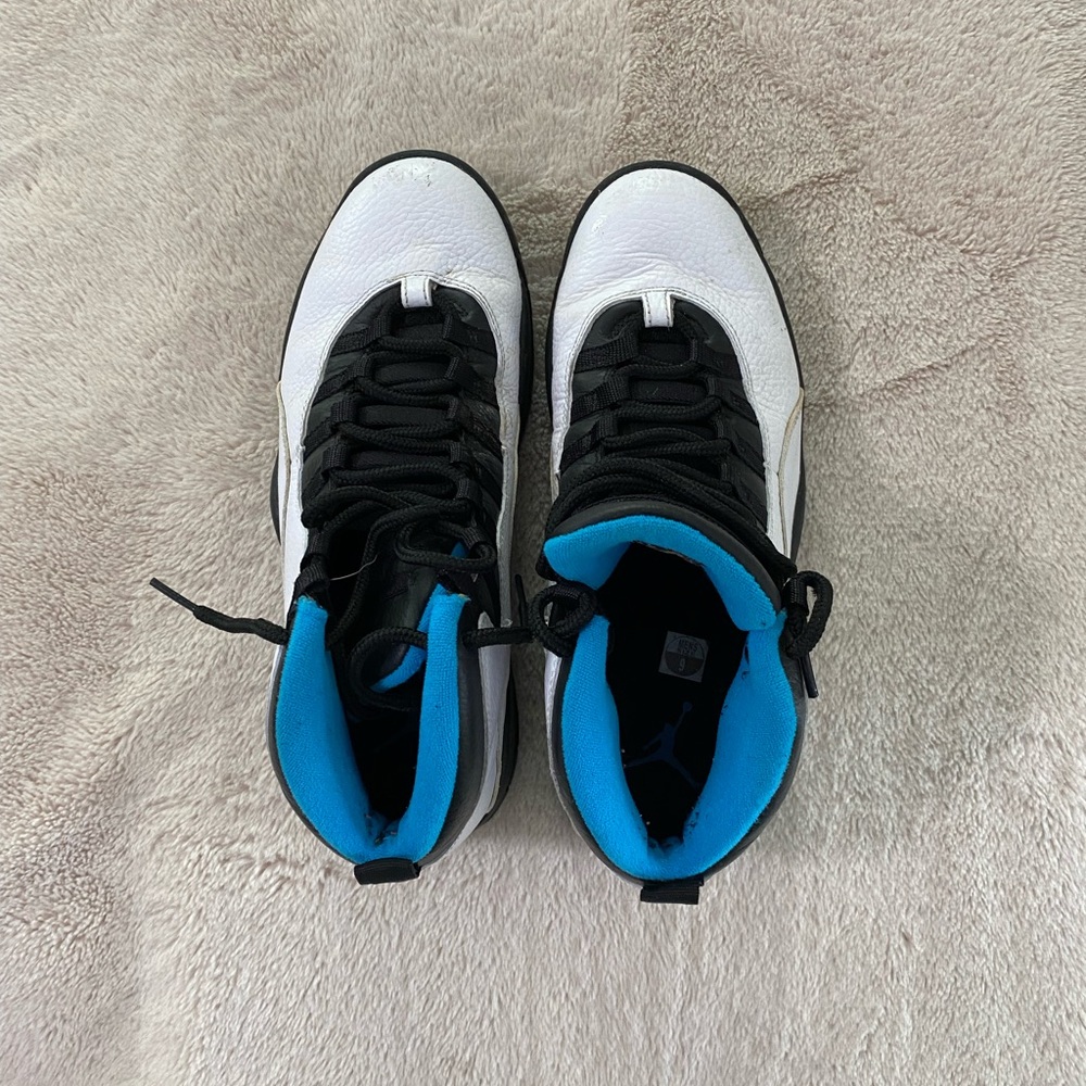 Jordan 10 - Picture 3 of 3